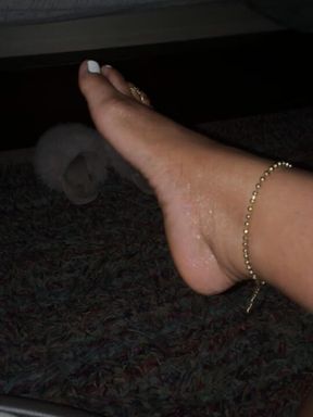 Oily feet make you go crazy for me