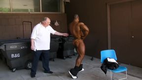 ROIDGUTTED MUSCLEBULL MANUEL BACKSTAGE