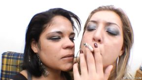 Smoking and Kiss - Wet tongues and plump lips collide