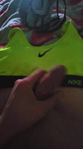 Using My Step Sis Bra to Help Me Cum in Her Green Nike Pro Sports Bra