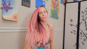 Cuck kisses my cheek while I suck