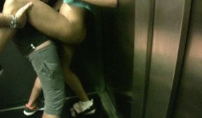 Quickie in the elevator with Spanish waitress