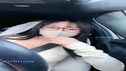 MMlive gachich (Eria2004) nng ln mc b  li sexy n anh bo v chung c v ci kt