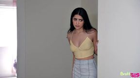 My Stepsister Takes Control - S27:E8