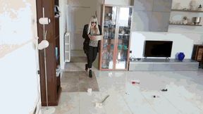 Sliding on heels MP4 (1920x1080) FHD