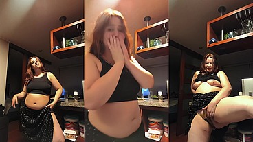 Nicole Passat Has Gained Weight and Shows Your Her Meaty Pussy and Thick Body