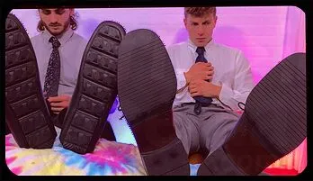 Tia Cyrus & Darius Foot Worship with Mike & Jake | 720p Top Rated