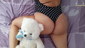 I touch my pussy and stick my anal dildo in front of my neighbor's window so he can masturbate.