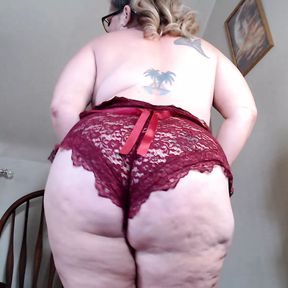 Fat Ass BBW Cougar Joi with dirty talk countdown with PAWG LilyBay