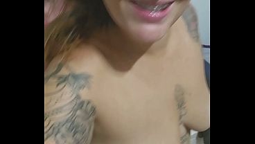 Estava na cozinha tranquila quando ele chegou e me pegou por tras