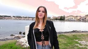 ”Skyla is a real anatomical bomb!”