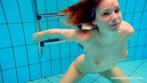 Underwater mermaid hottest chick ever Avenna