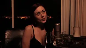 My new redhead roommate is licking my milf pussy