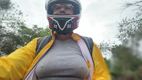 Delivering home for DIDI customer without a bra