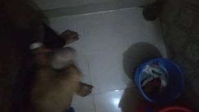 Desi man peeing and jarking