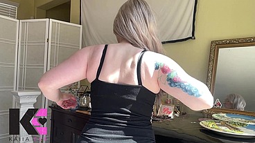 Watch Me Flex These Arms & Ass in Slow-Motion