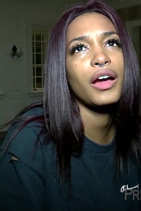 Black chick loves to fuck