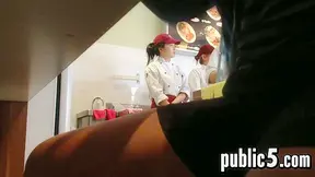Onanir En Un Restaurante