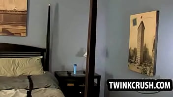 Twink Noah Carlisle getting his tight asshole fucked