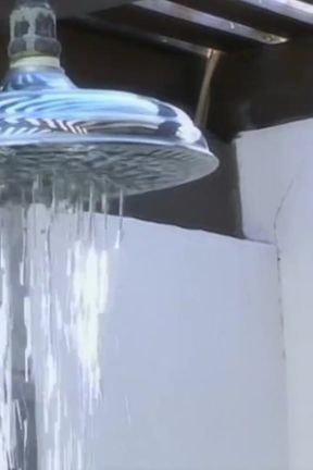Hot babe gives him amazing blowjob