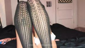 Slut Emo Girl Loves To Play Alone! Full Video Link In Bio!