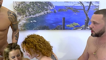 Emmanuelle et Stella s'amusent une dernière fois ensemble...