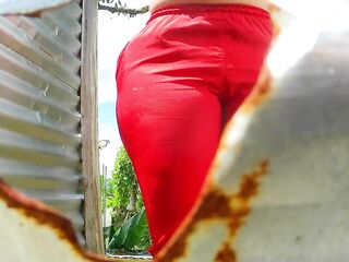 Watching constricted vaginas in an outdoor dressing room