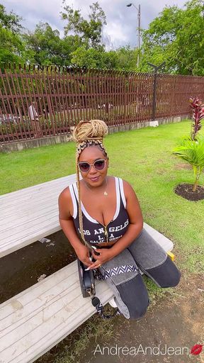 Ebony Stepmommy Fucks Her Lover Before Her Parents Arrive