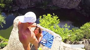 Wild Public Fucking On A High Cliff In Canyon