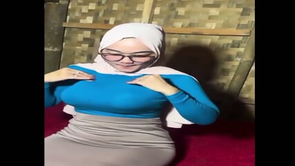 Bokep Indo Hijab Tobrut Sange Di Gilir Abg