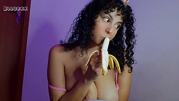TASTY BANANA in the world - Bllue