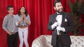 Luna Star's Invisible Pussy Got Sucked by Magic Stick While Her Husband Complained – XXX