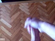 Hablando sucio y gimiendo alto en vaqueros con mi gran polla hasta correrme como un caballo para ti!