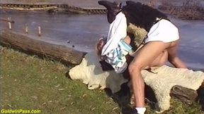 Rough outdoor sex for grandma
