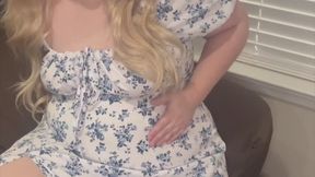 Pregnancy Roleplay: Masturbating Through Contractions to Relieve Pressure