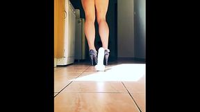 Veronica home alone with big dildo