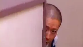 Peeing Beauty in Japan Holiday - JAV XXX TUBE