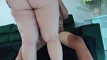 Uma acompanhante de luxo e fodeu a buceta dela - Vivi Guedez.