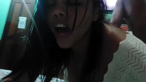 fudendo o cuzinho da novinha... bela safadinhah
