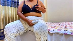 Hot Stepmother With Big Fat Dick Masturbat was caught by stepson BBW Anippe try Girl to Shemale