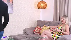 Max Betancur And Monique Fuentes - I Fuck A Big-ass Milf So Shell Hire Me As A Model Monique