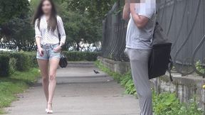 Bulge flash on street | Flashing 2 (4K)