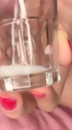Short - How to Swallow Your Own Cum - Sissy Training Guide - Jessica Bloom