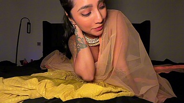 JOI with Yasmina khan in Lehenga