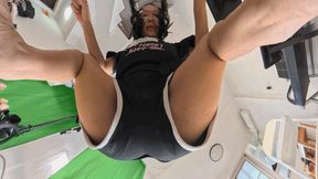 Under Anna's hips all must submitVR360