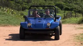 Babalou's beachside double penetration with her best friend