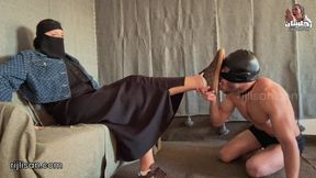 Yasmin Male Submission - Worship my Shoes While I Slap Your Face