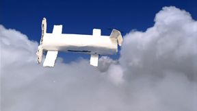 Teenie Plane enters Giantess Air Space 4ksmaller