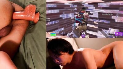 Slutty gamer ass fucked while playing Fortnite