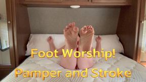Foot Fetish: Foot worship with HotWifeJolee!